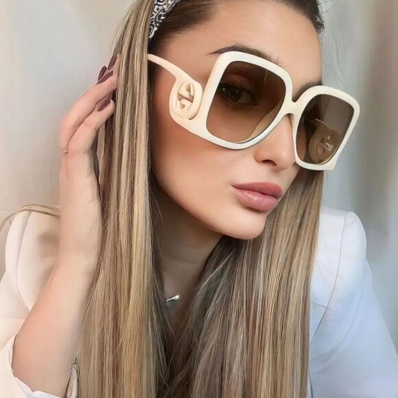 🕶️ New Gucci GG1326S 009 Sunglasses - Ivory Frame, Grey Mirror Lenses - Picture 3 of 11